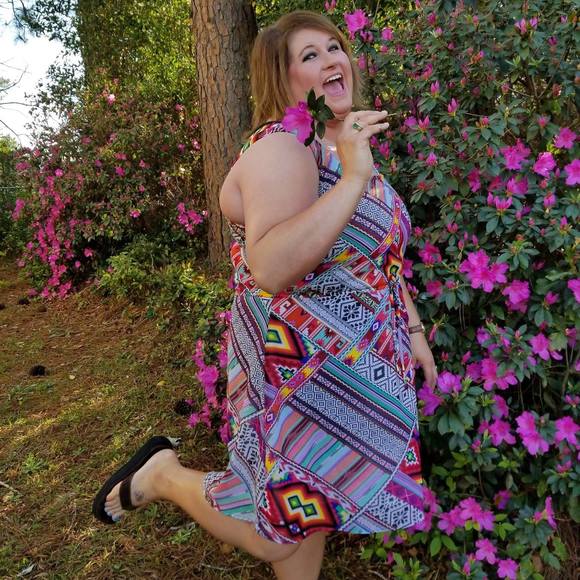 Meet your Posher, Kittie - Picture 1 of 1